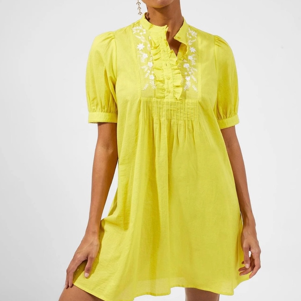 FRENCH CONNECTION Alowie Lawn
Embroidered Tuck Dress In Blazing Yellow